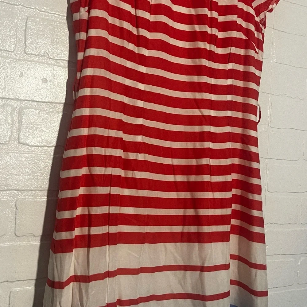 Boden Dress Round Neck Short Cap Sleeve White Pink Blue Stripes Classic Size 6 - Picture 3 of 8